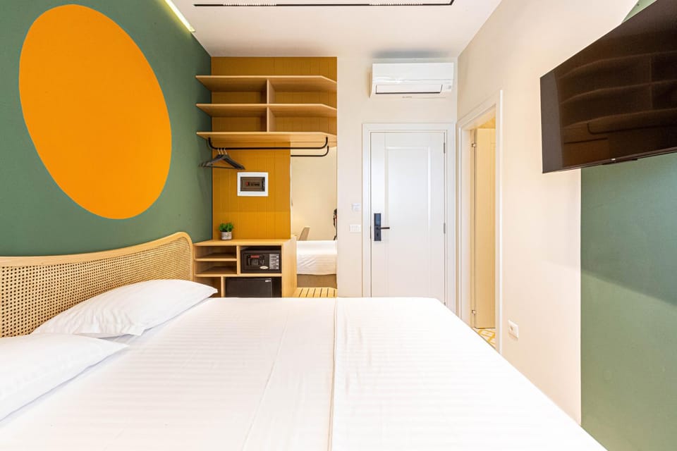 Santorini Luxury Room 9 - Sea View, Parking and more Apartment in Vlorë County, Albania