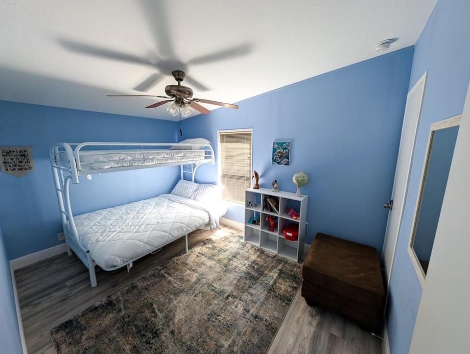 bunk bed