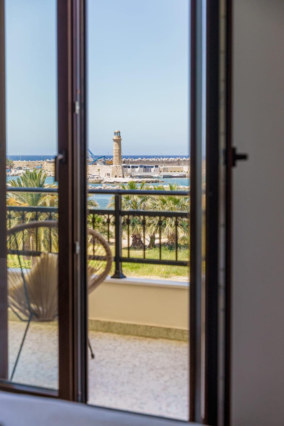Day, Natural landscape, View (from property/room), Balcony/Terrace, Sea view, Location