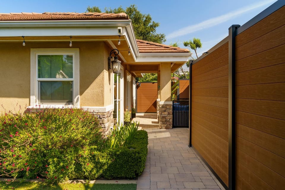 Hidden Garden Oasis Private Yard Stylish Retreat Bed and Breakfast in Covina