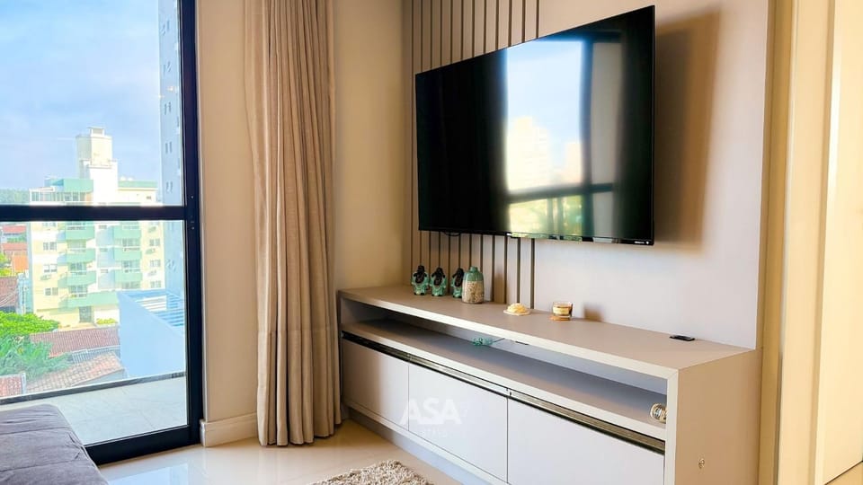 Communal lounge/ TV room, TV and multimedia