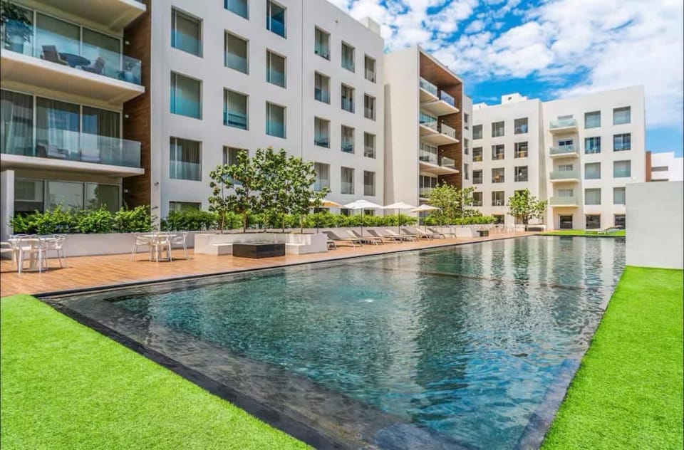 Walk to Medano Beach & Marina Modern 3BR Condo House in Cabo San Lucas