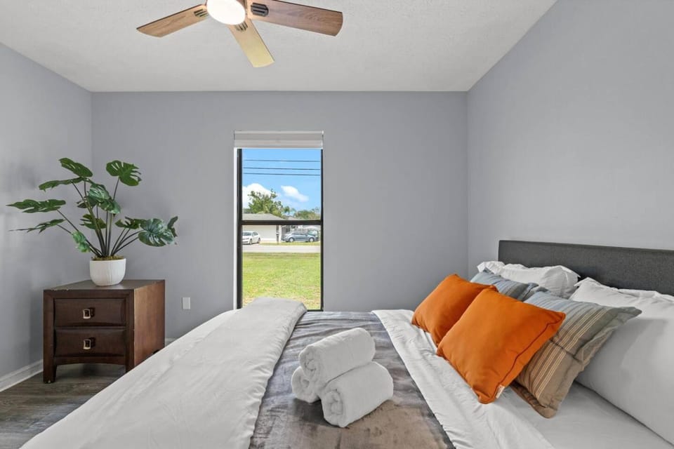 The Dive House Panama City Beach Coastal Escape House in Upper Grand Lagoon