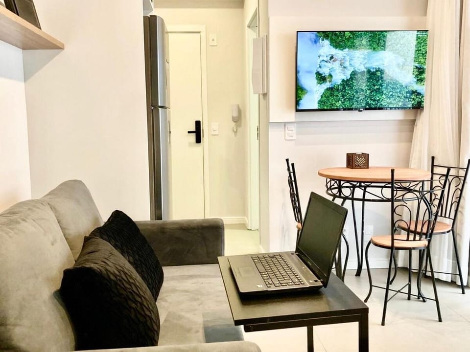 Studio Vila Madalena, 15 Passos do Metrô! Conforto e Lazer Completo Apartment in Sao Paulo City