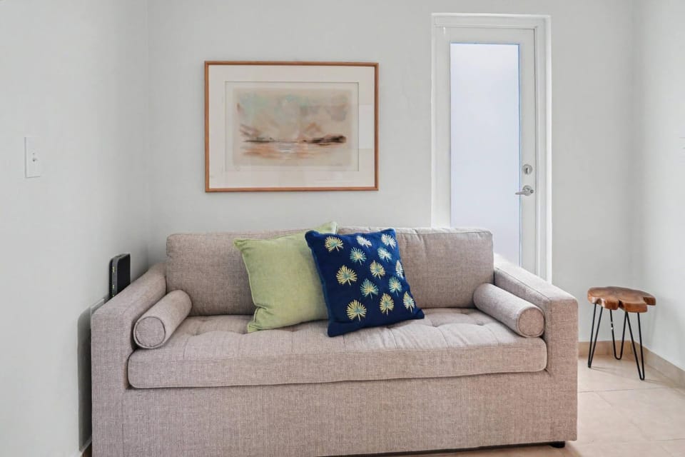 Communal lounge/ TV room, Living room