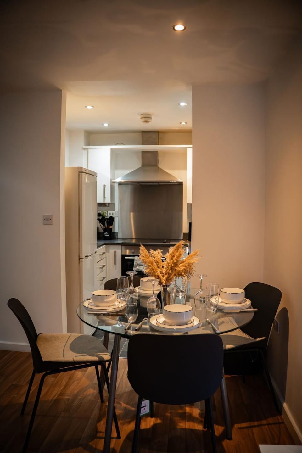 Stylish 2BR Apt in Manchester's Heart Apartment in Manchester