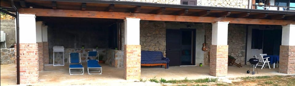 Patio, Garden view