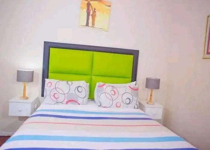 David Monument Guest House Bed and Breakfast in Port Elizabeth