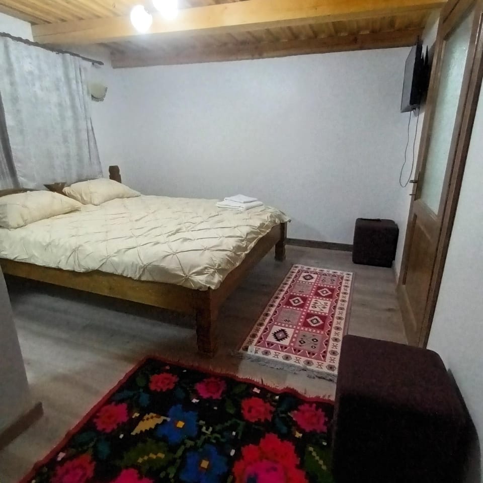 Pensiunea La Gorgan Bed and Breakfast in Romania