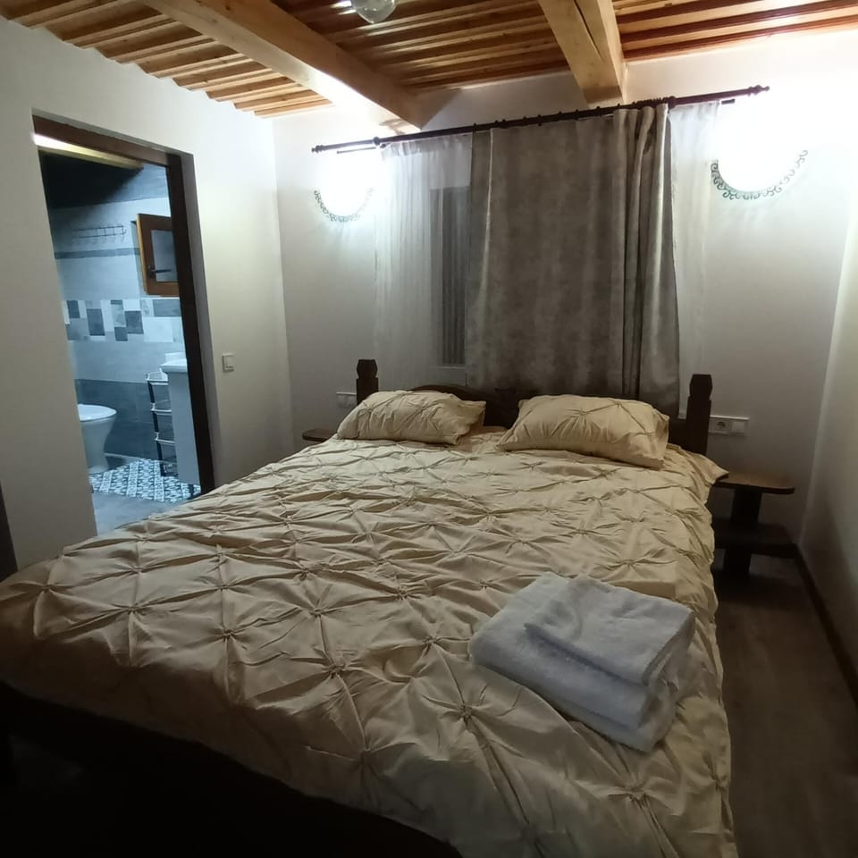 Pensiunea La Gorgan Bed and Breakfast in Romania