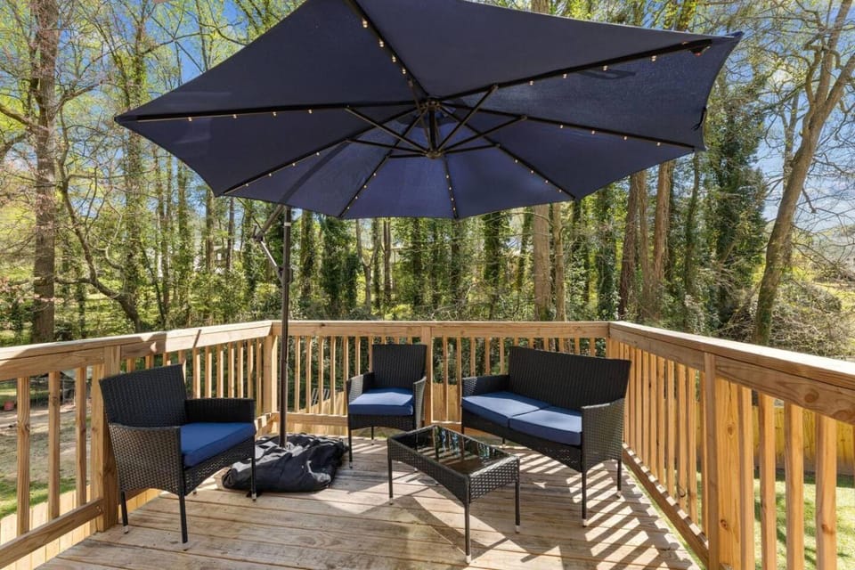 2 Kitchens & 2 Living Rooms Near Mercedes Benz Stadium, Perfect for World Cup! House in Atlanta