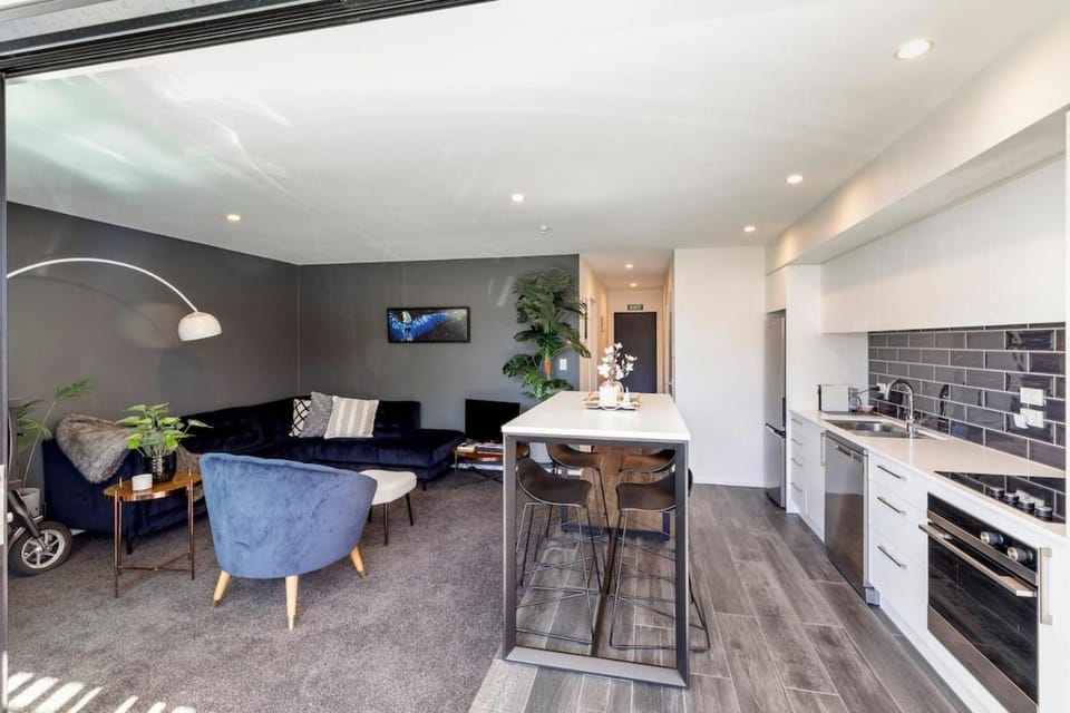 Living room, Dining area, kitchen