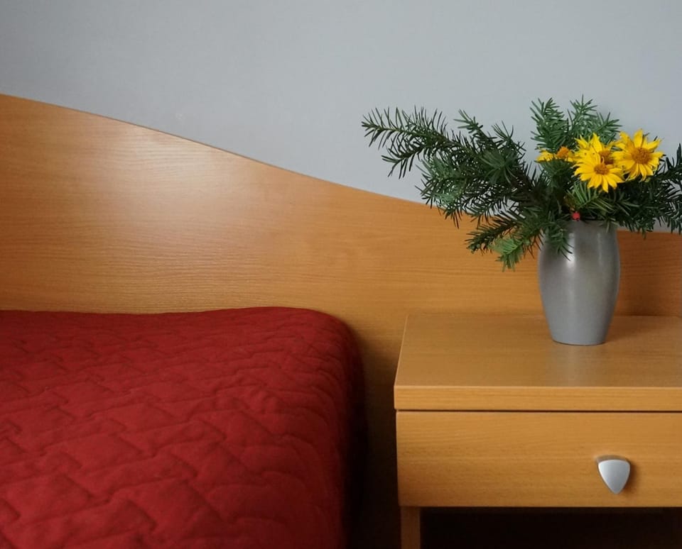 Bed, Decorative detail, Bedroom