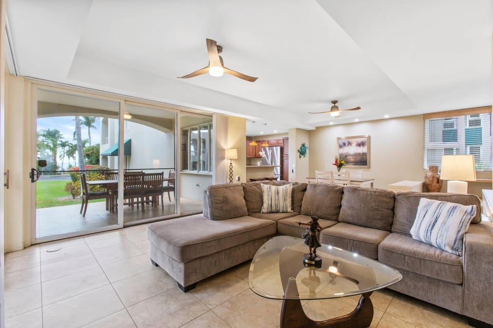 Palms at Wailea #307 Beautifully Remodeled, Ground Floor Unit, Ocean View Apartment in Wailea