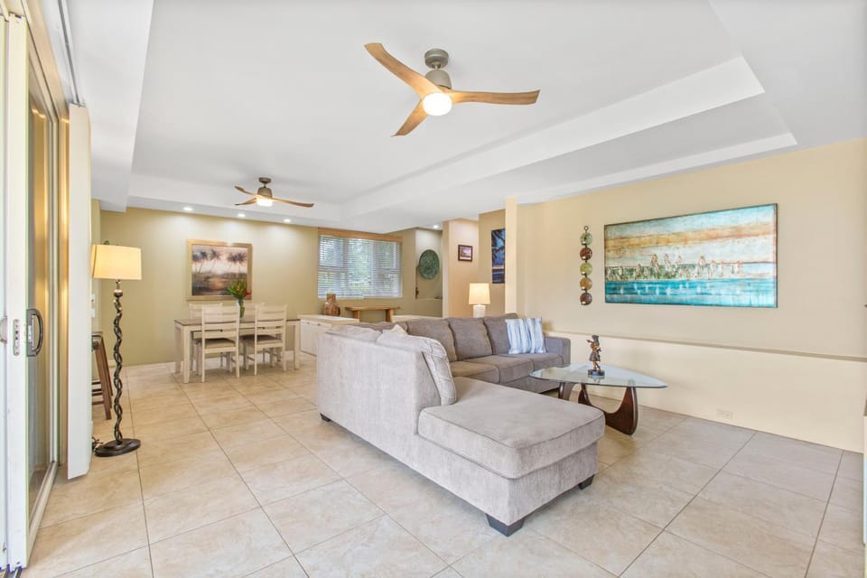 Palms at Wailea #307 Beautifully Remodeled, Ground Floor Unit, Ocean View Apartment in Wailea
