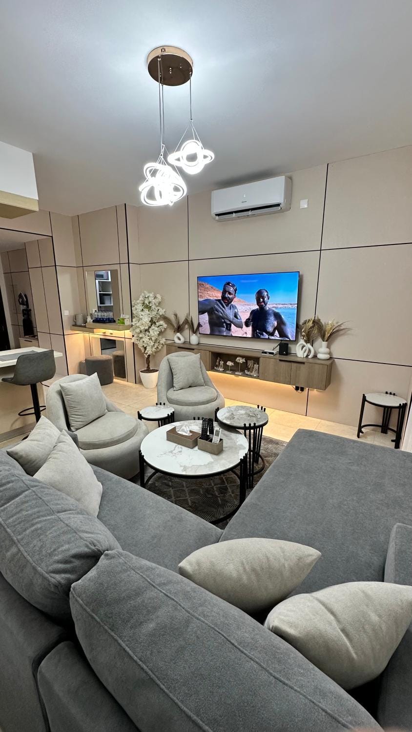 TV and multimedia, Living room, Seating area