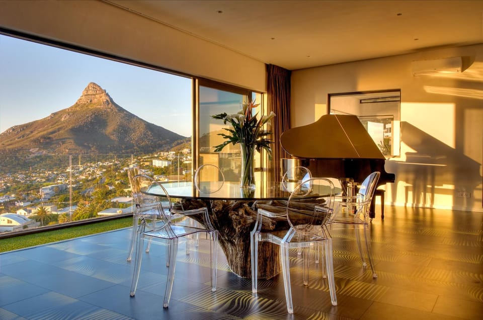 Patio, TV and multimedia, Balcony/Terrace, Living room, Mountain view, Pool view, Sea view, Area and facilities