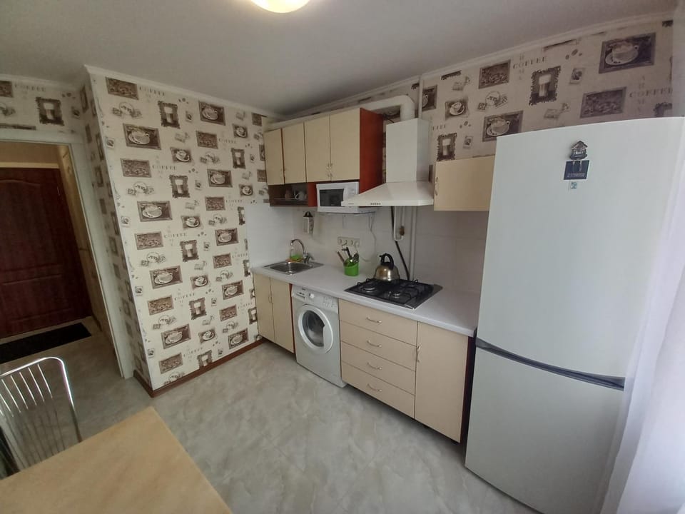 minibar, washing machine