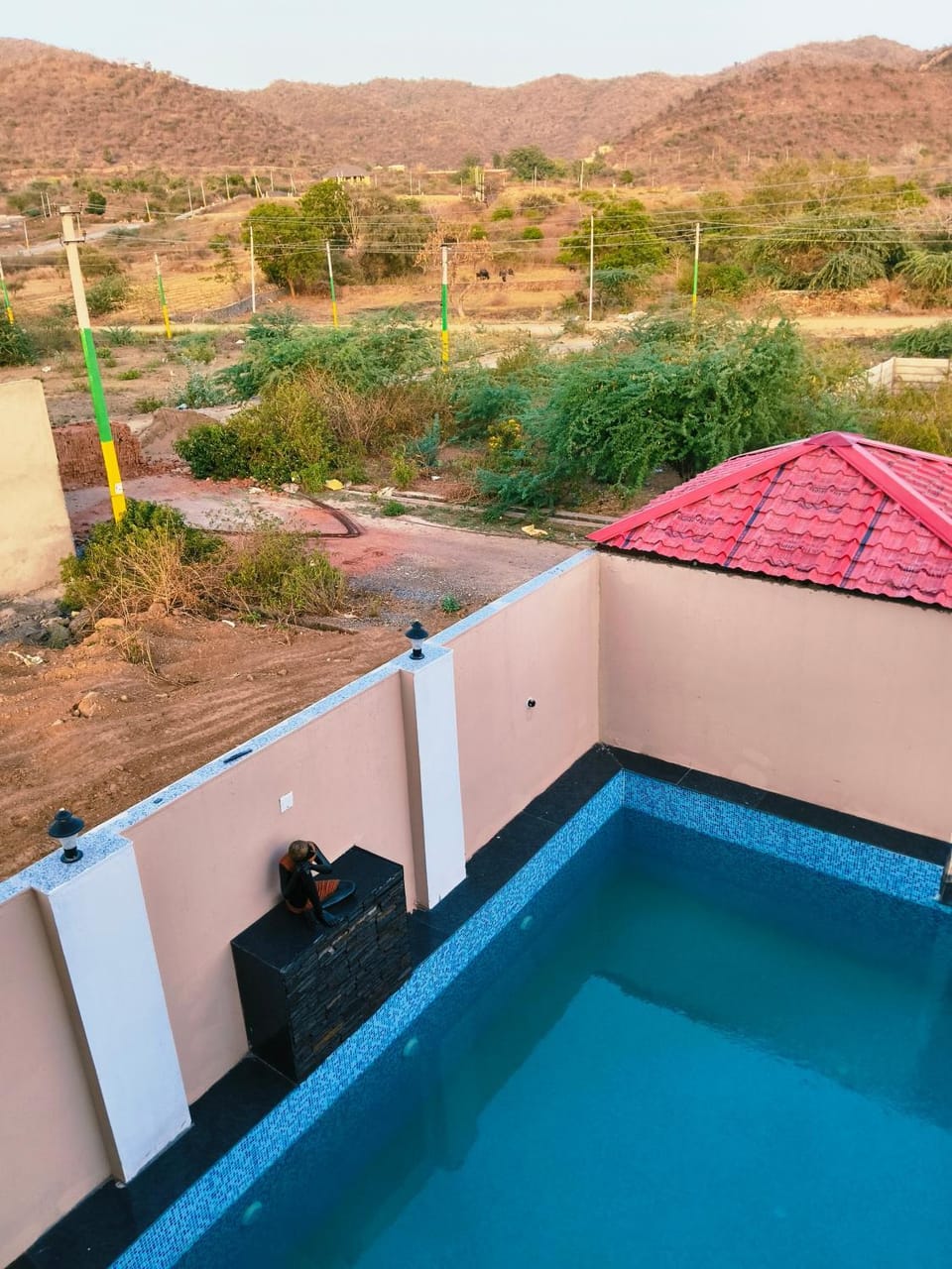 Property building, Pool view
