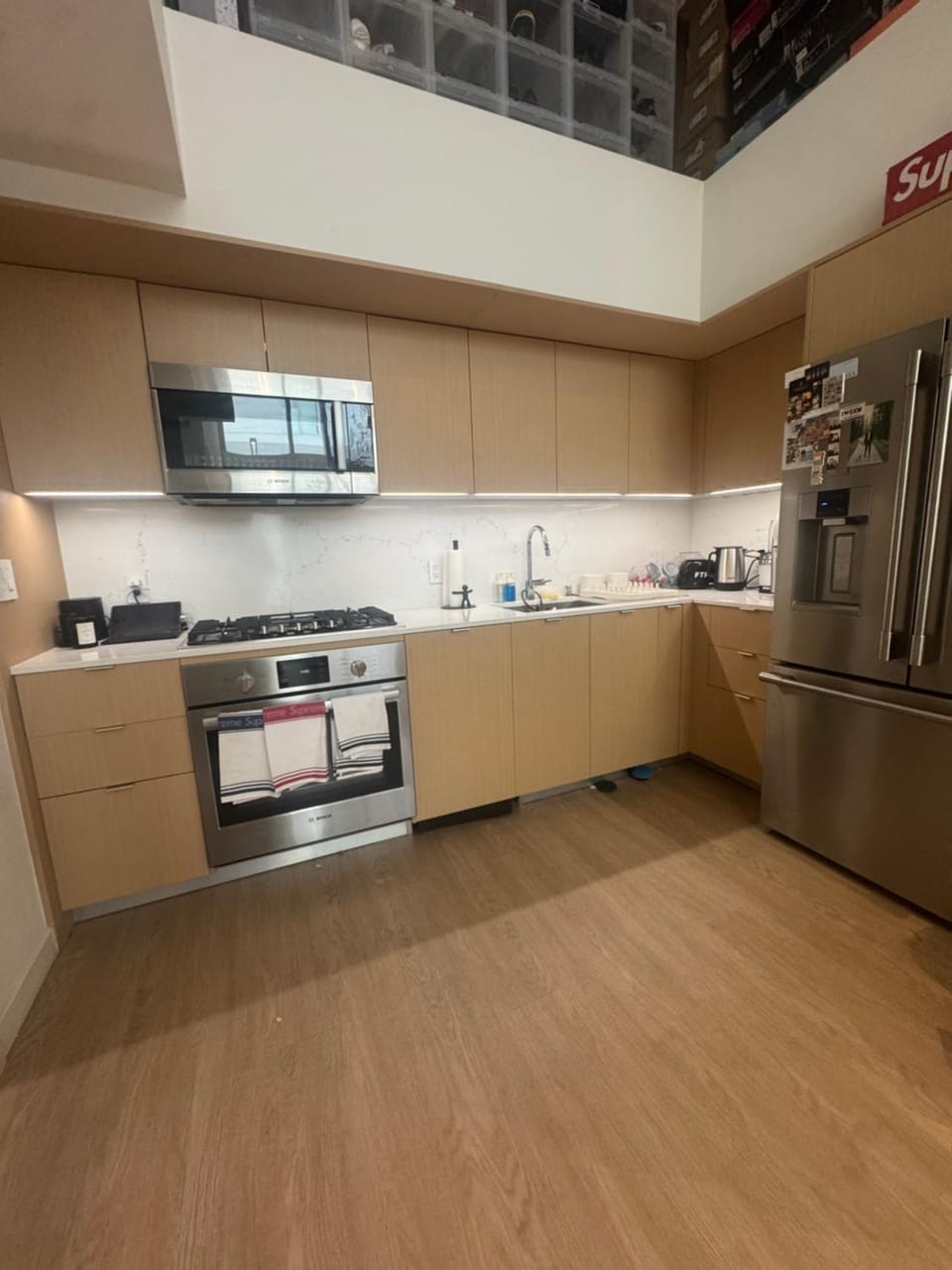 Luxury Loft 1BR Steps Away from Santa Monica Pier Apartment in Santa Monica