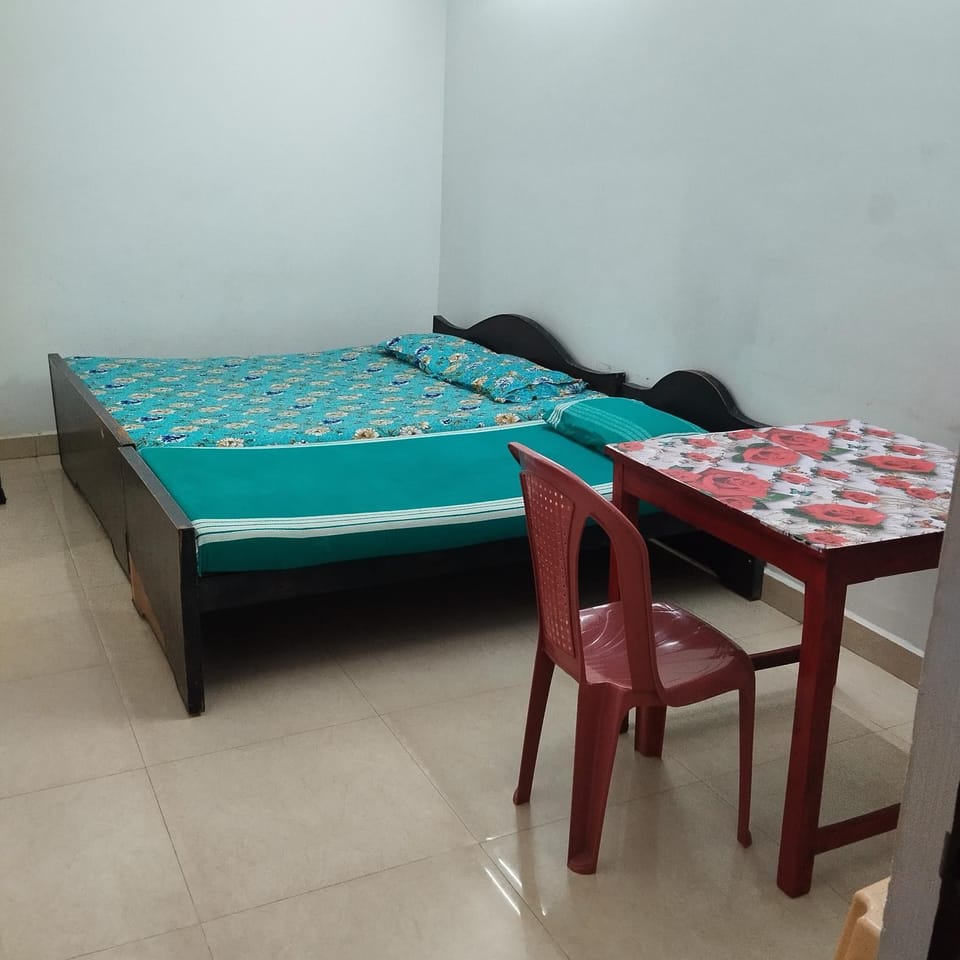 Shifa Home Near Apollo Sankara Nethralaya Main Hospital Bed and Breakfast in Chennai