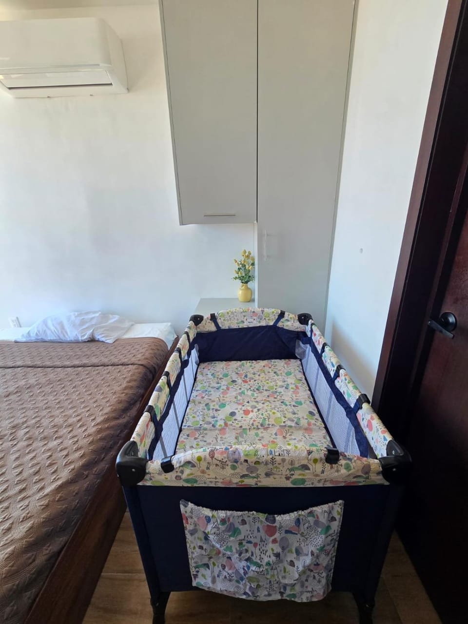 cot
