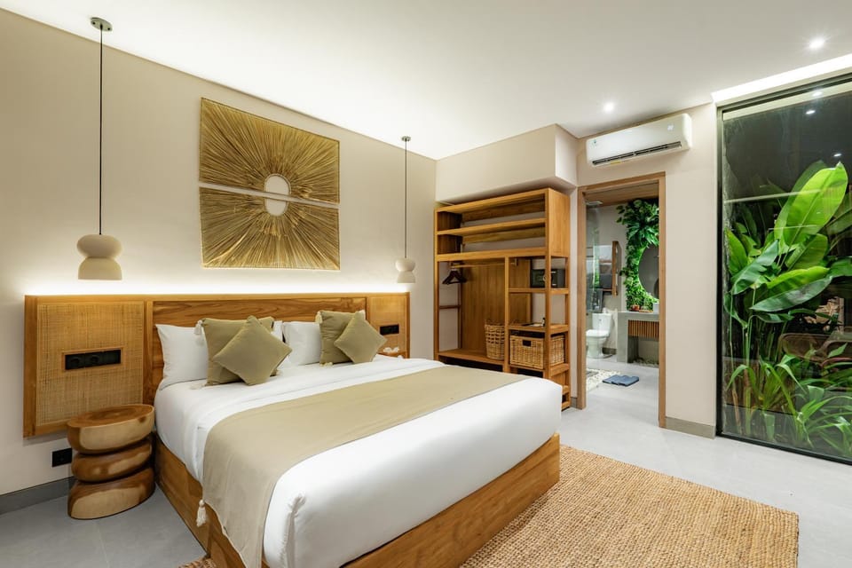 Bed, Bedroom, air conditioner