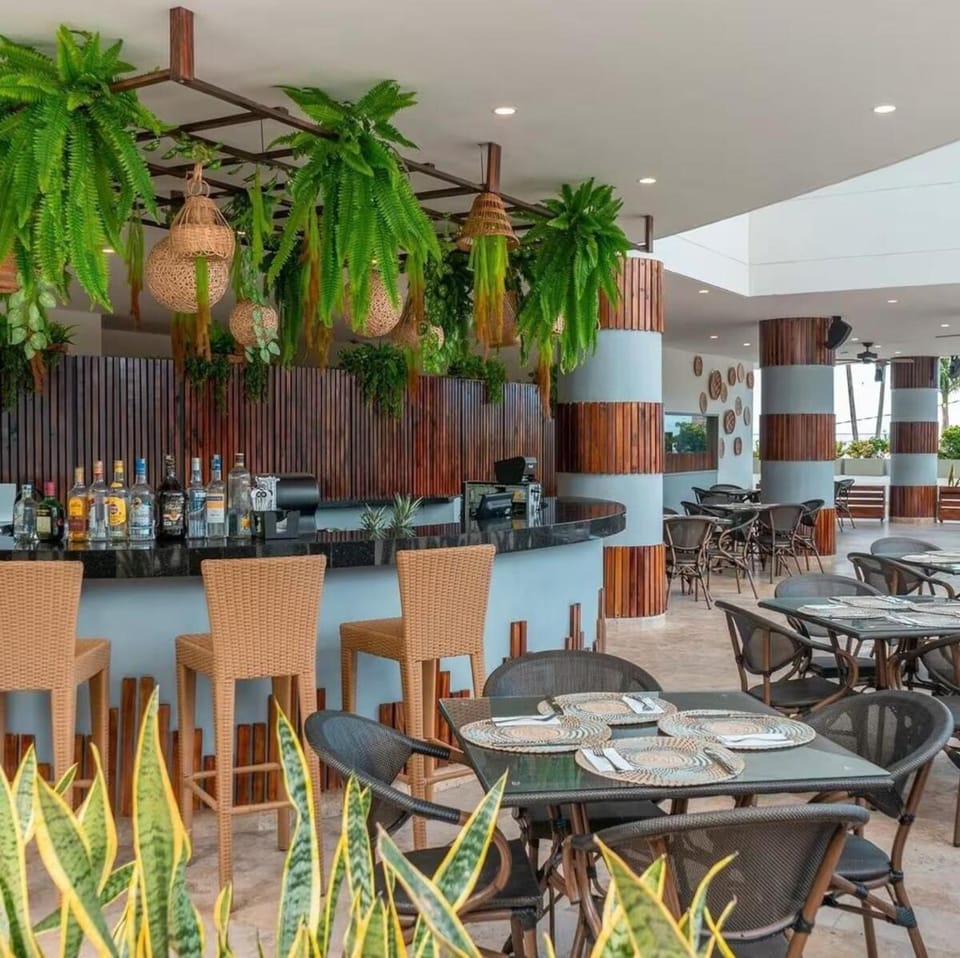 Lounge or bar