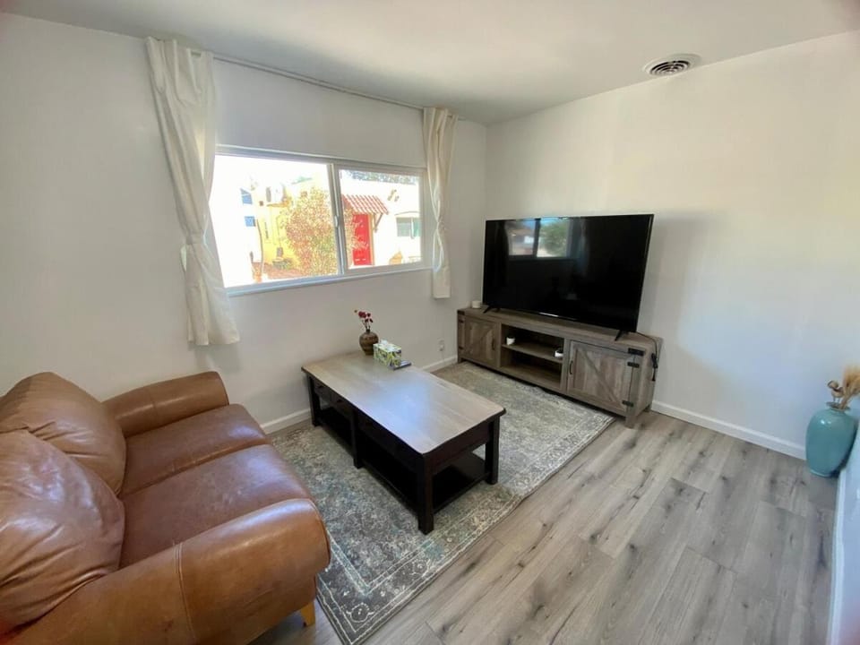 Private Pet-Friendly Casita House in Estrella Village