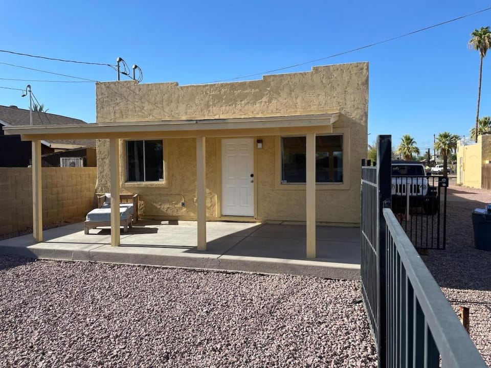 Puppy play pen unit I House in Estrella Village