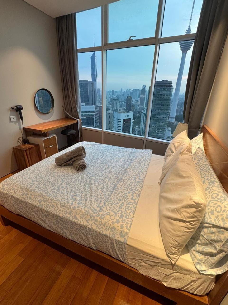 Worlds Second tallest tower View Apartment in Federal Territory of Kuala Lumpur