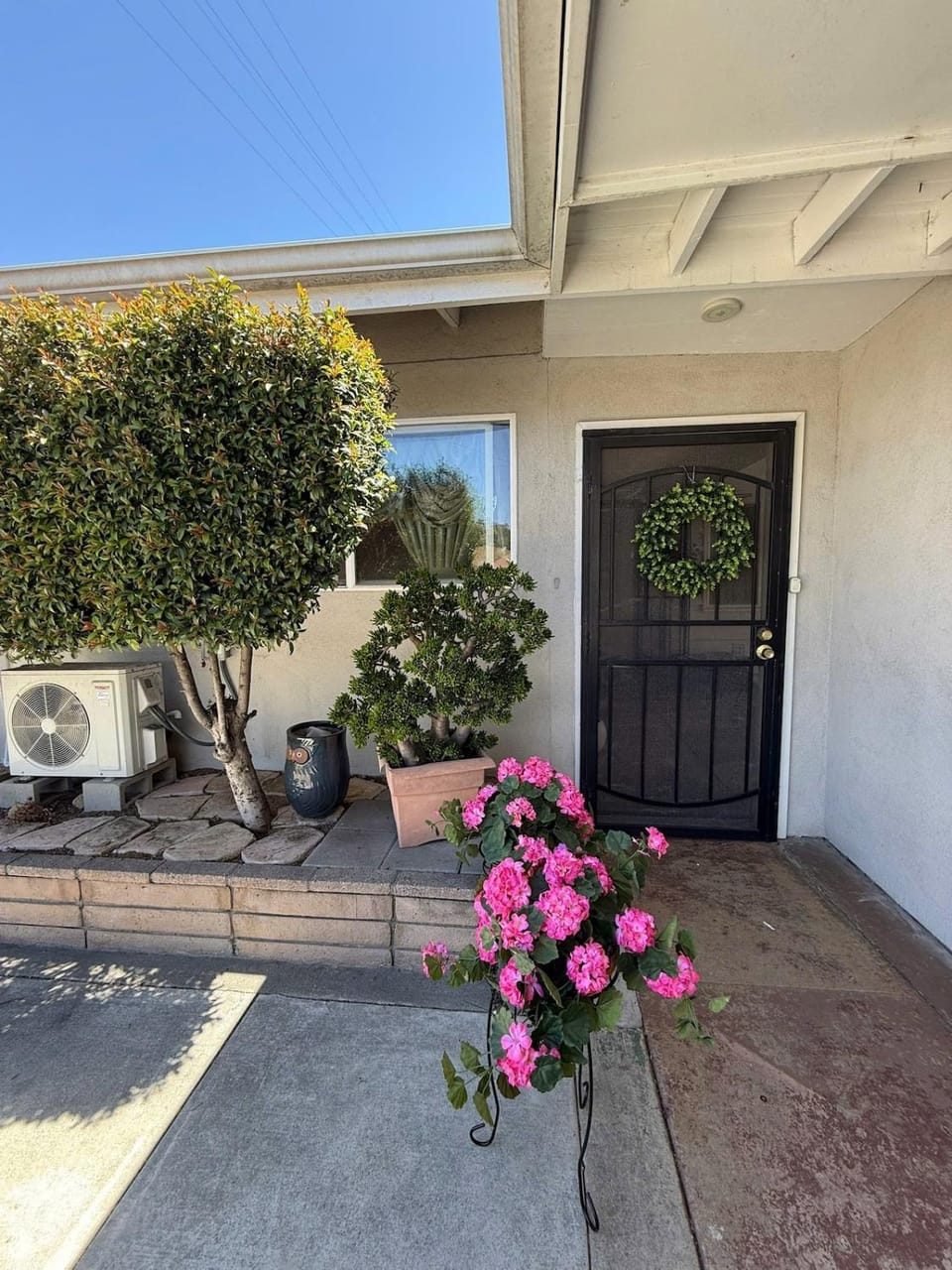 New house 3Brs 2Ba 15 mins to DTLA House in Monterey Park