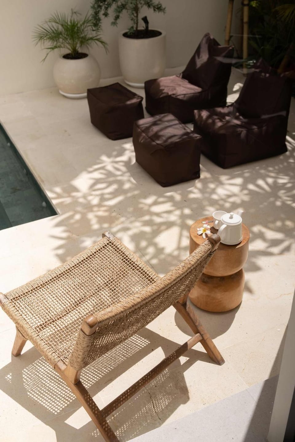 Seren Modern 2BR Pererenan Villa Pool & Garden Villa in North Kuta