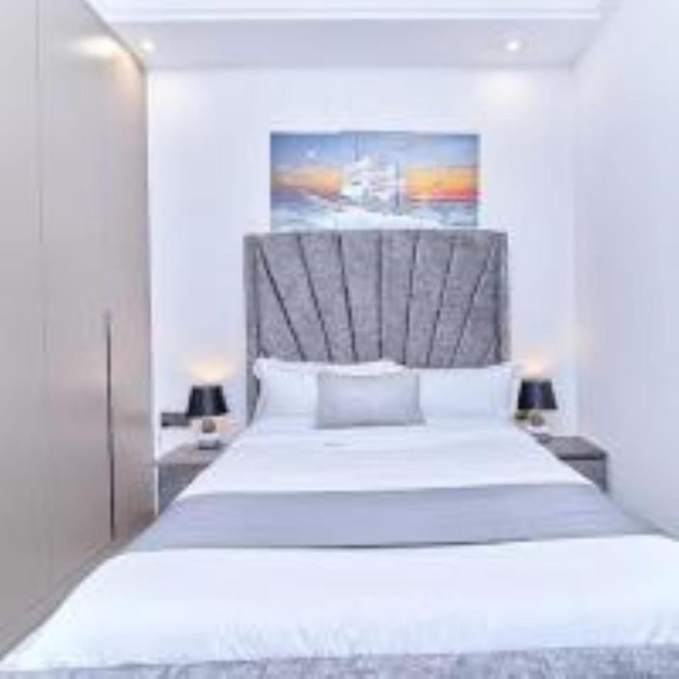 Royal essence apartment with ample parking space , child playground area and amazing scenic city view Apartment in Nairobi County