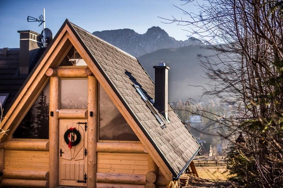 Property building, Mountain view, Mountain view