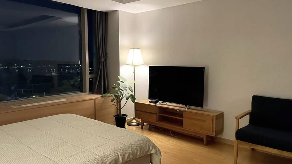 Self Check-in Only Residence near Incheon Airport T1 & Paradise City Apartment in Incheon