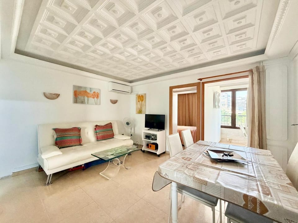 Miramar Beach Apartment in Benidorm