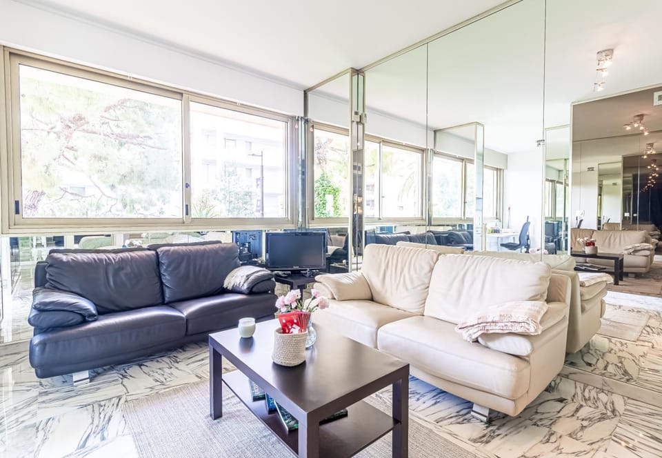 Studio Monte-Carlo -Plage et Grimaldi Forum Apartment in Monaco