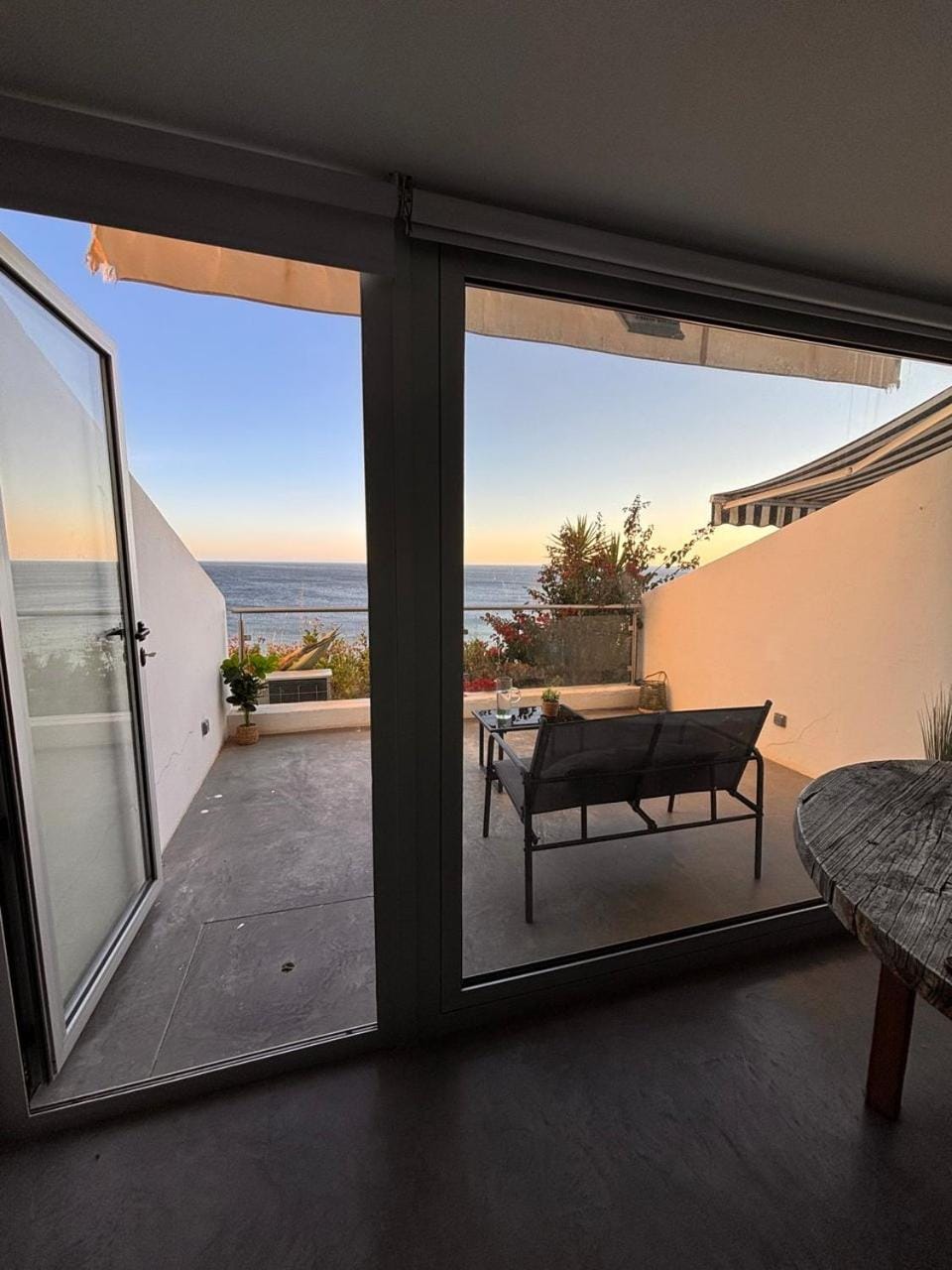 GuestReady - Beachfront Studio Apartment in Sesimbra