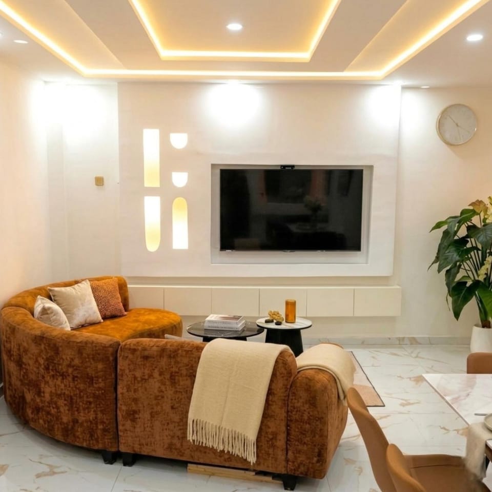 Communal lounge/ TV room