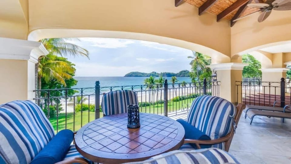 Stunning Luxury Mansion in Playa Flamingo with Six Bedrooms and Beachfront Access House in Playa Flamingo