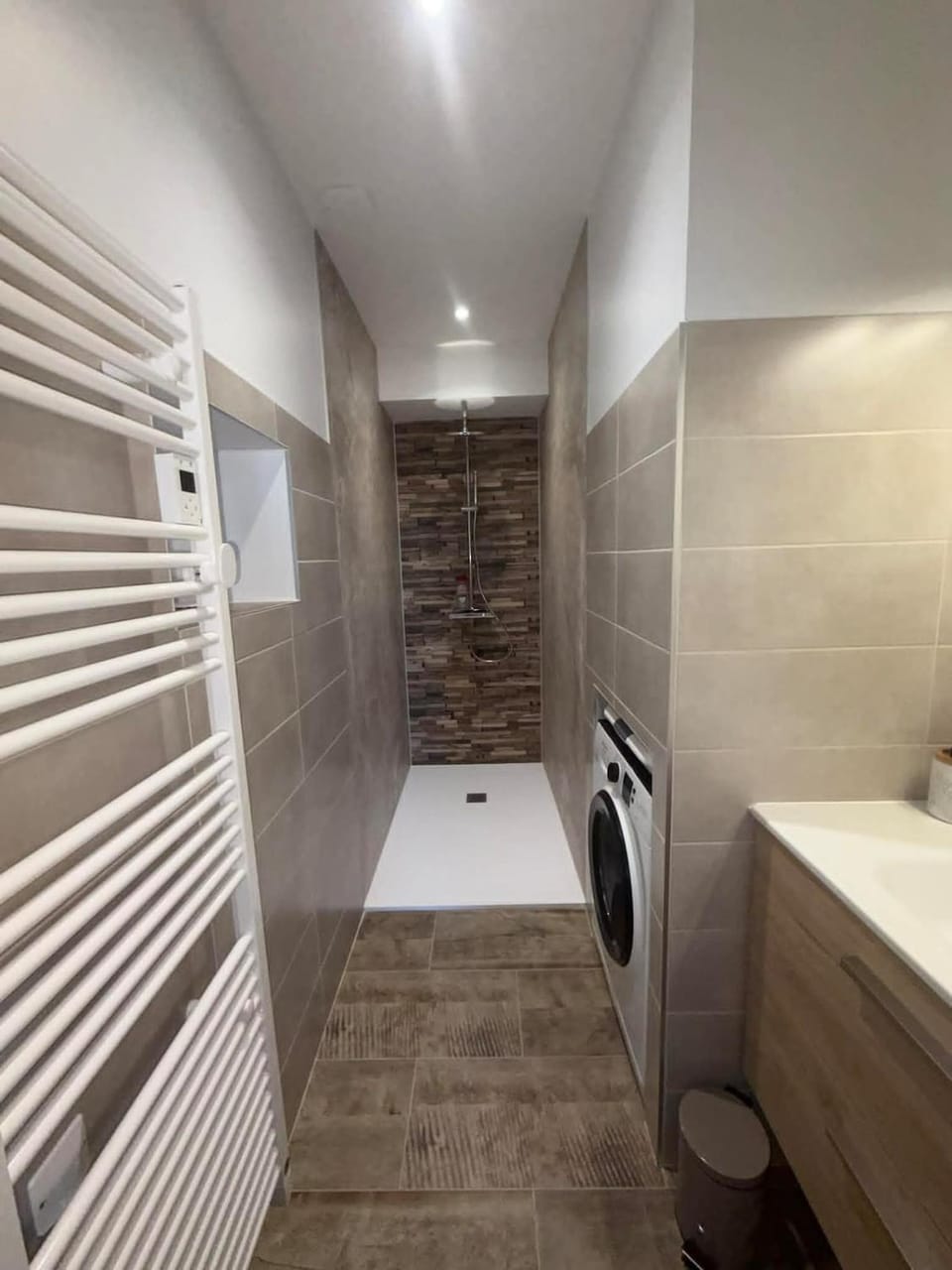 Maison tout confort pour 2-4 personnes, proche du PAL House in Auvergne-Rhône-Alpes
