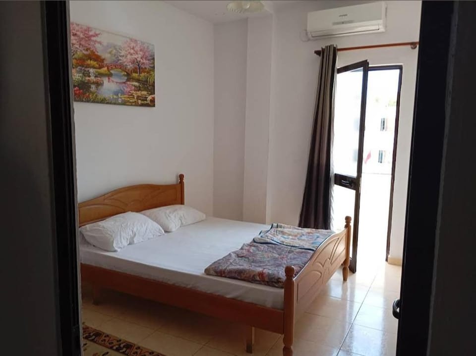 Private rooms hostel door no 4 Hostel in Tirana