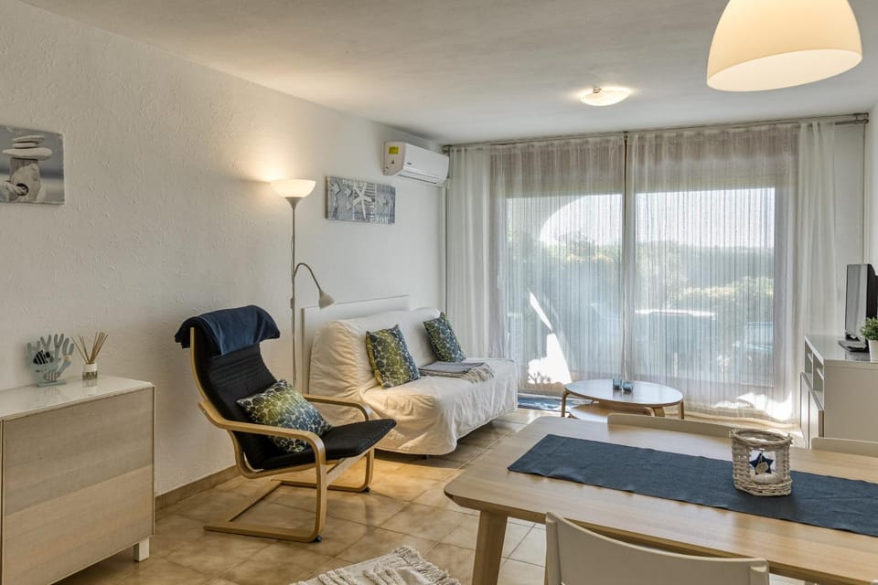 Apartment Salins 1 Apartment in Alt Empordà