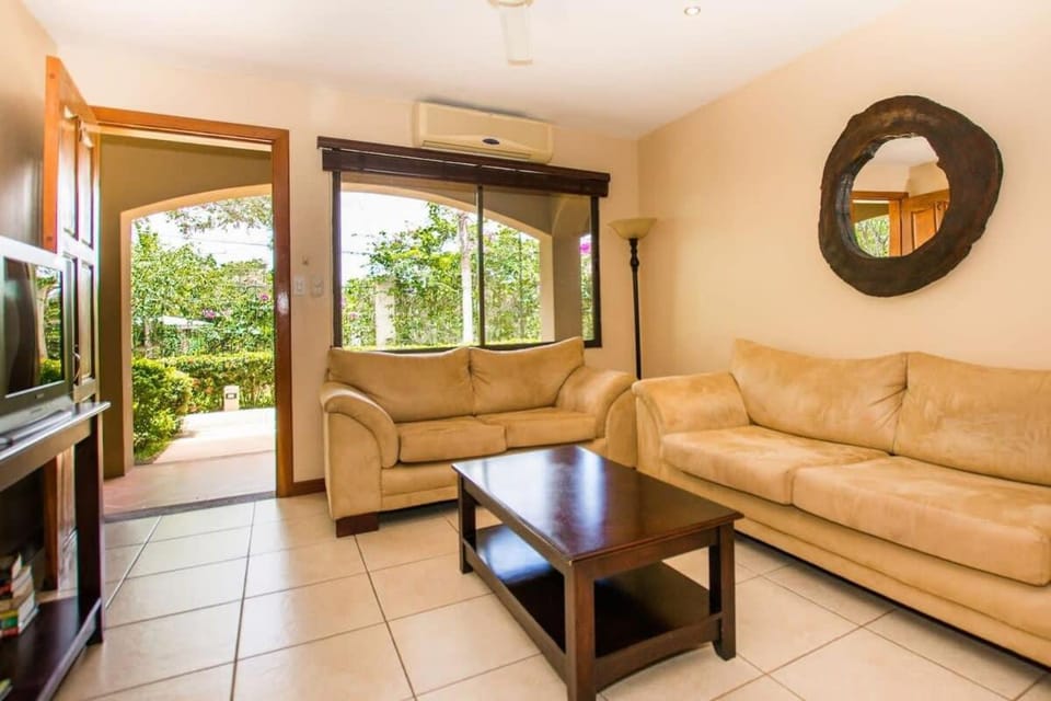 Cozy Ground-Floor Condo with Community Pool, Rancho and Lush Garden Views House in Guanacaste Province
