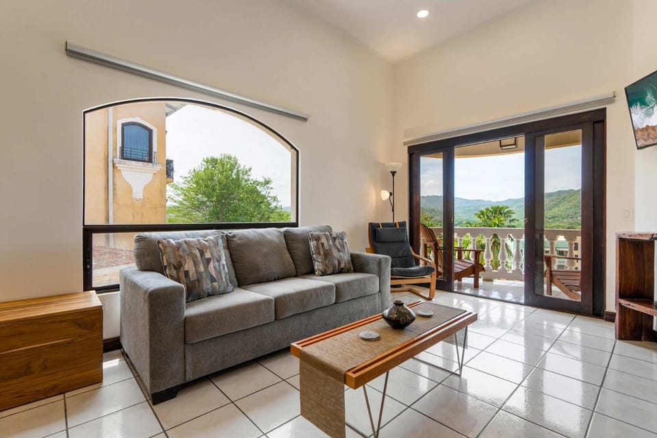 Top-Floor Condo with Sweeping Ocean, Mountain & Marina Views House in Playa Flamingo