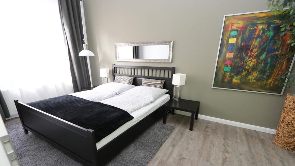 Photo of the whole room, Decorative detail, Bedroom