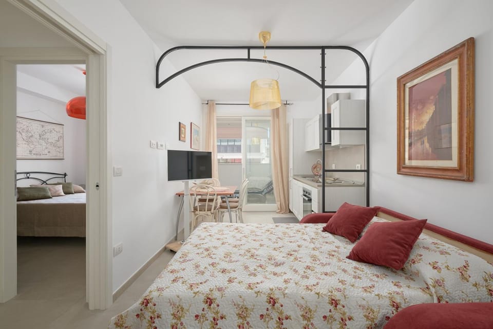 Bed, Living room, Seating area
