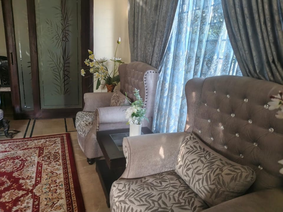 Studio 430 Bed and Breakfast in Islamabad