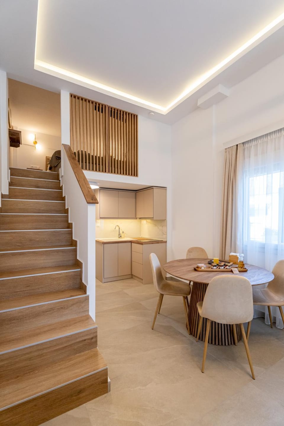 Living room, Seating area, Dining area
